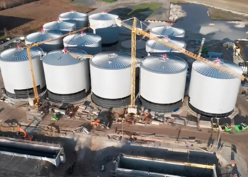 Powstaje biogazownia XXL, największa w Europie –  22 fermentory.